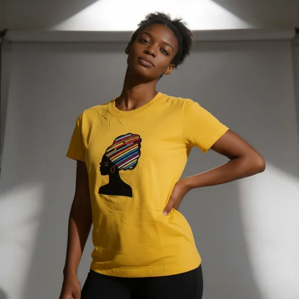Unisex crewneck t-shirt with African print - yellow queen