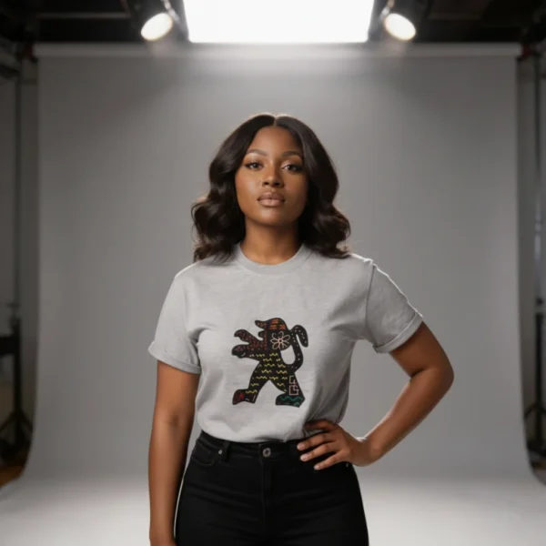Unisex crewneck t-shirt with African print - grey lion