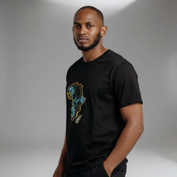 Unisex crewneck t-shirt with African print - black map