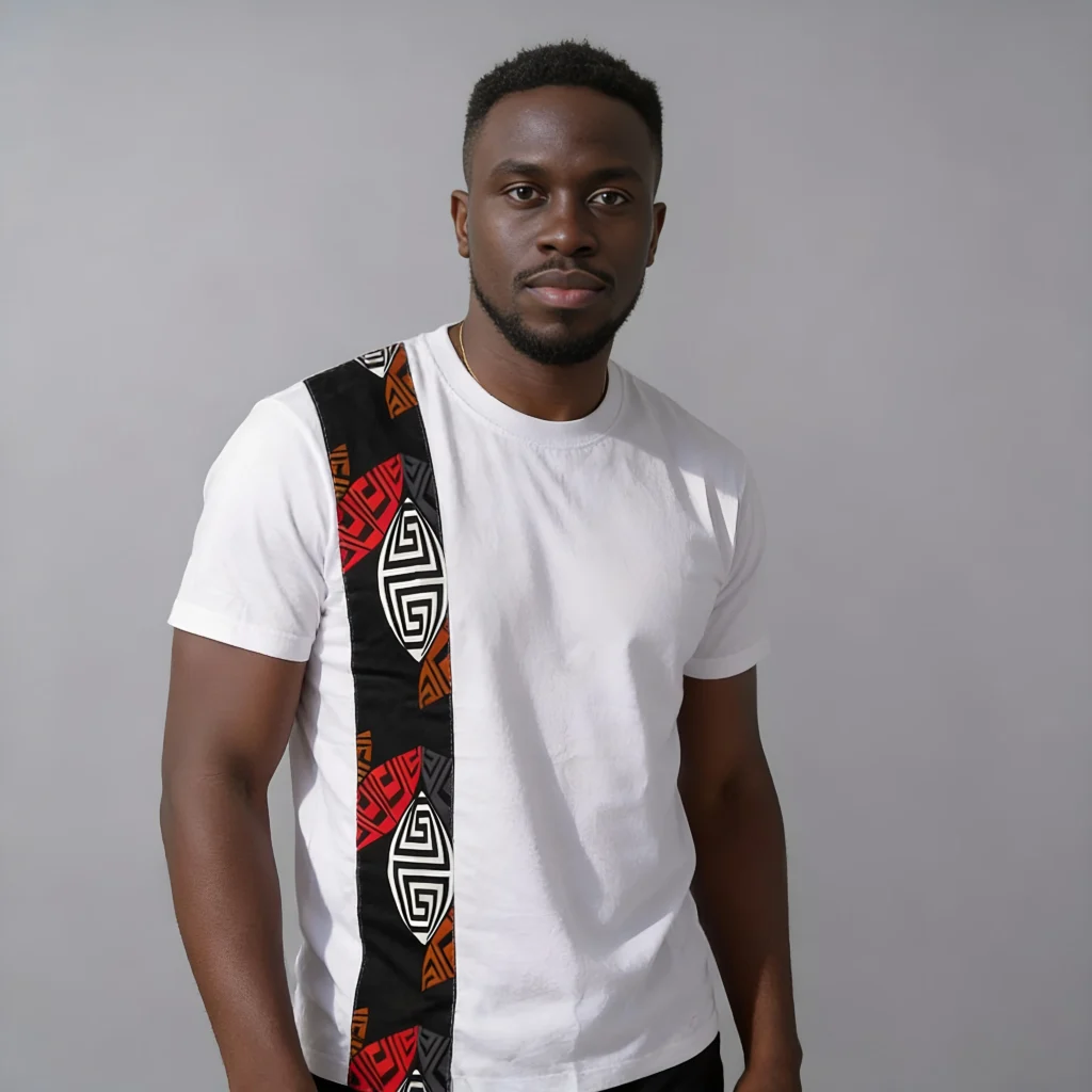 Unisex crewneck t-shirt with African print - white panel