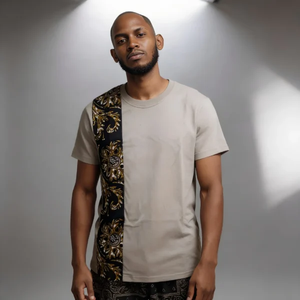 Unisex crewneck t-shirt with African print - gold panel