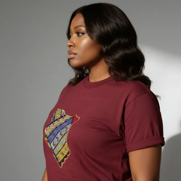 Unisex crewneck t-shirt with African print - maroon map