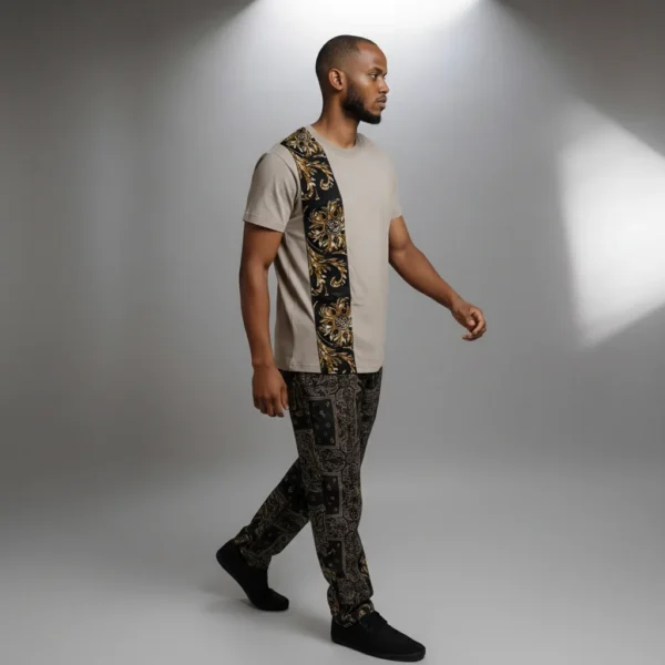 Unisex crewneck t-shirt with African print - gold panel