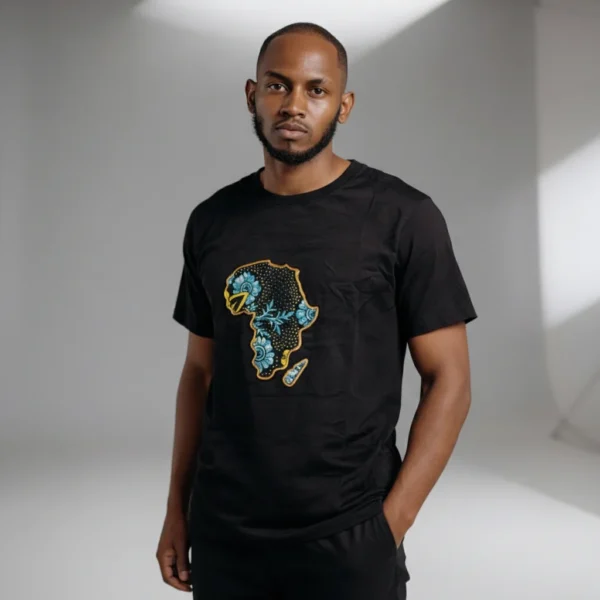 Unisex crewneck t-shirt with African print - black map